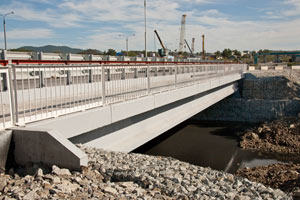 мостовой переход через реку Саперку (строительство завершено)